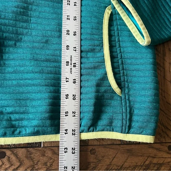 LL Bean Airlight Knit Pullover Women’s S PET Sweater Sweatshirt Teal Outdoor - Picture 10 of 10